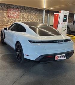 بورش تايكان